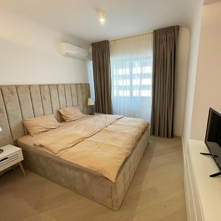 Luxury Wellness&Spa บูคาเรสต์ ภายนอก รูปภาพ